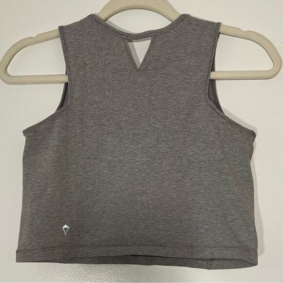 Ivivva (Lululemon) Grey Sleeveless Cropped Tank Top Size 8 - Picture 7 of 7